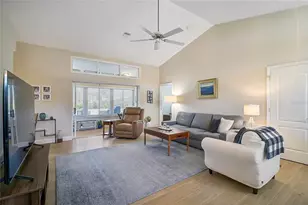 426 Bermuda Isles Cir, Venice, FL 34292 - Photo 6