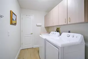 426 Bermuda Isles Cir, Venice, FL 34292 - Photo 28