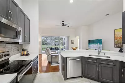 742 Shorecrest Drive, Sarasota, FL 34232 - Photo 12