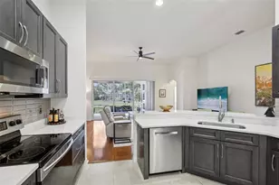 742 Shorecrest Dr, Sarasota, FL 34232 - Photo 12