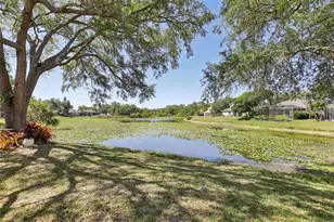 742 Shorecrest Dr, Sarasota, FL 34232 - Photo 2