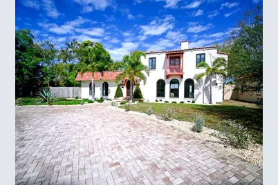 6251 10th Avenue S, Gulfport, FL 33707 - Photo 2