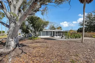 447 N Shore Dr, Osprey, FL 34229 - Photo 40