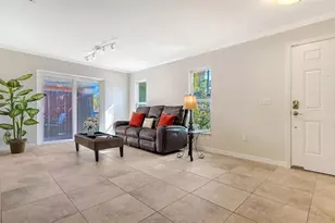 4360 Swift Rd, Sarasota, FL 34231 - Photo 4