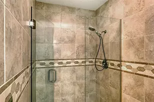 4360 Swift Rd, Sarasota, FL 34231 - Photo 18