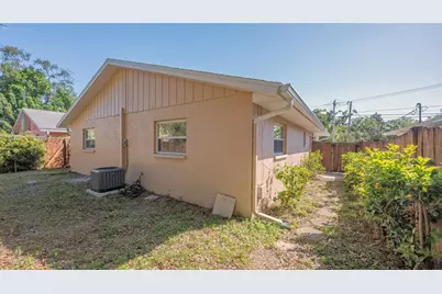 4360 Swift Road, Sarasota, FL 34231 - Photo 28
