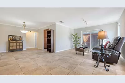 4360 Swift Road, Sarasota, FL 34231 - Photo 6