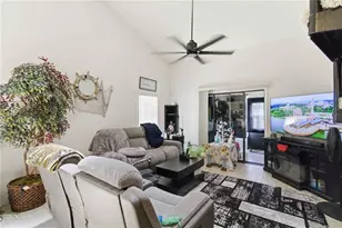 311 40th Ct W, Palmetto, FL 34221 - Photo 4