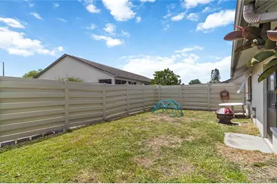 311 40th Court W, Palmetto, FL 34221 - Photo 18