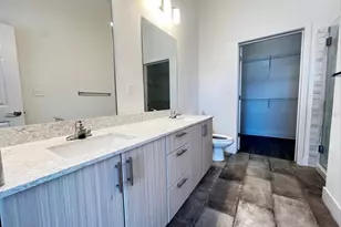 1659 2nd St, Sarasota, FL 34236 - Photo 8