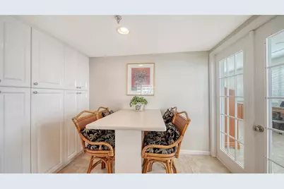 1445 Gulf Of Mexico Drive #101, Longboat Key, FL 34228 - Photo 10