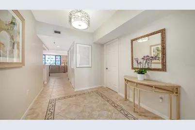 1445 Gulf Of Mexico Drive #101, Longboat Key, FL 34228 - Photo 6