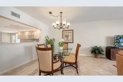 1445 Gulf Of Mexico Drive #101, Longboat Key, FL 34228 - Photo 12