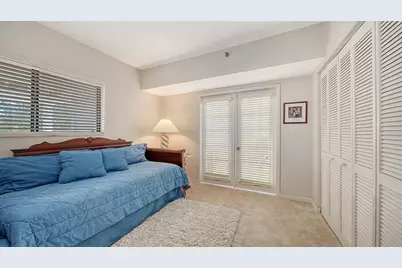 1445 Gulf Of Mexico Drive #101, Longboat Key, FL 34228 - Photo 30