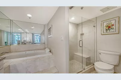 1445 Gulf Of Mexico Drive #101, Longboat Key, FL 34228 - Photo 22