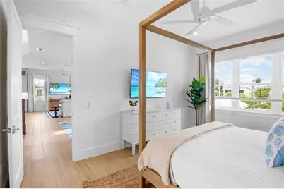 243 S Harbor Drive, Holmes Beach, FL 34217 - Photo 24