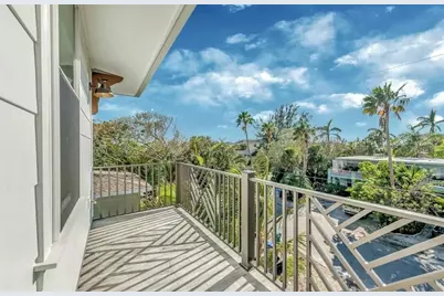 2403 Avenue C, Bradenton Beach, FL 34217 - Photo 16