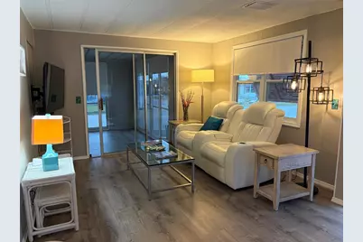 5214 Beechmont Avenue, Sarasota, FL 34234 - Photo 10