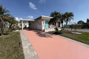 5214 Beechmont Ave, Sarasota, FL 34234 - Photo 2