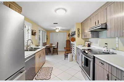 6617 Glades Way, Sarasota, FL 34231 - Photo 12