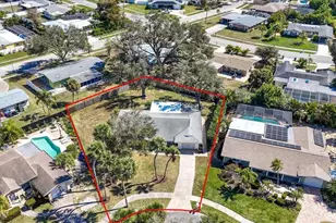 6617 Glades Way, Sarasota, FL 34231 - Photo 2