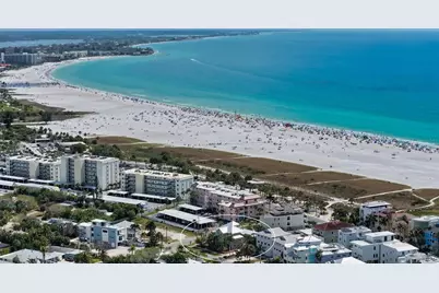 662 Calle Del Otono, Sarasota, FL 34242 - Photo 4