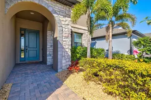 12709 Lateral Root Dr, Sarasota, FL 34238 - Photo 4