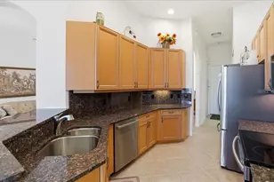 6558 41st Ct E, Sarasota, FL 34243 - Photo 16