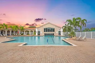 6558 41st Ct E, Sarasota, FL 34243 - Photo 52