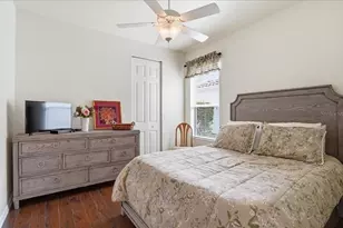 6558 41st Ct E, Sarasota, FL 34243 - Photo 32