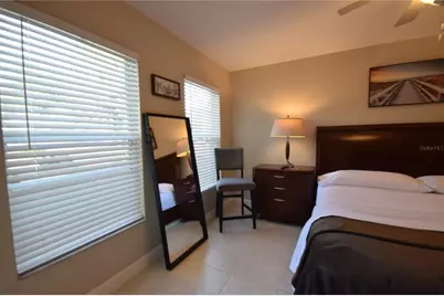 306 Bailey Lane, Sarasota, FL 34237 - Photo 6