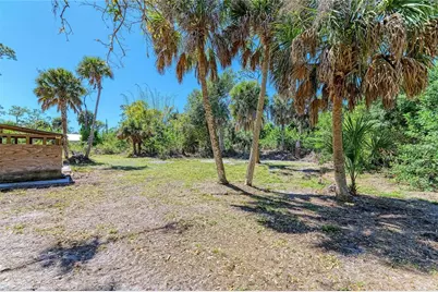 820 N Elm Street, Englewood, FL 34223 - Photo 98