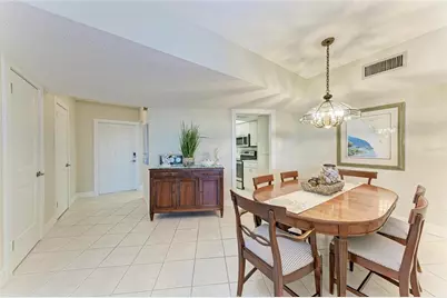 4835 Gulf Of Mexico Drive #105, Longboat Key, FL 34228 - Photo 14