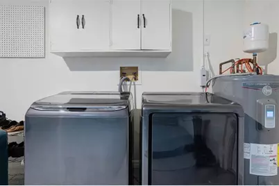 3196 Crystal Lakes Court, Sarasota, FL 34235 - Photo 36