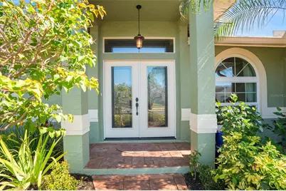 3196 Crystal Lakes Court, Sarasota, FL 34235 - Photo 4