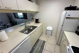 3846 59th Ave W, Bradenton, FL 34210 - Photo 6