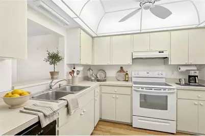 6204 Heritage Lane, Bradenton, FL 34209 - Photo 8