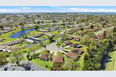 6204 Heritage Lane, Bradenton, FL 34209 - Photo 2