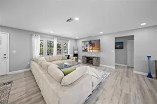 691 Gulf Bay Rd, Longboat Key, FL 34228 - Photo 12