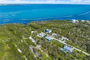 691 Gulf Bay Rd, Longboat Key, FL 34228 - Photo 54