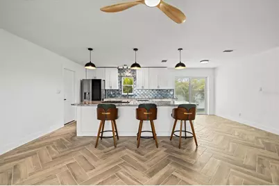 912 21st Avenue W, Palmetto, FL 34221 - Photo 4