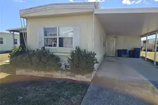 5316 53rd Ave E, Bradenton, FL 34203 - Photo 2