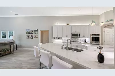 7310 Chatsworth Court, University Park, FL 34201 - Photo 14