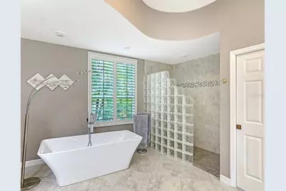 7310 Chatsworth Court, University Park, FL 34201 - Photo 24