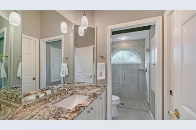 7310 Chatsworth Court, University Park, FL 34201 - Photo 32