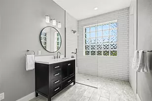 11710 Soft Rush Terrace, Lakewood Ranch, FL 34202 - Photo 24