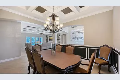 4709 Vasca Drive, Sarasota, FL 34240 - Photo 10