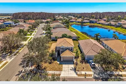 8705 Monterey Bay Loop, Bradenton, FL 34212 - Photo 4