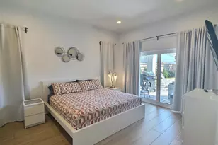 4630 Classique Dr, Sarasota, FL 34243 - Photo 8