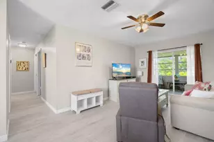 2039 Canal Dr, Bradenton, FL 34207 - Photo 6